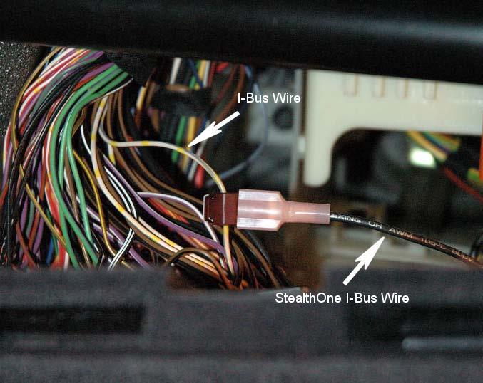 Remove the splice box from the module rack by releasing the retaining clips.