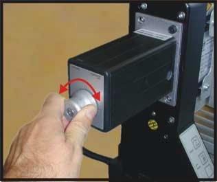 The fuse, even if clear glass, may by blown under the end cap so you won t be able to see it. WARNING: When a fuse needs to be replaced, do so with a fuse of the exact same amperage.