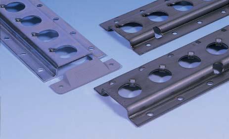 2106 TRACK 1806 Medium duty track suitable for horizontal and vertical wall mounting.