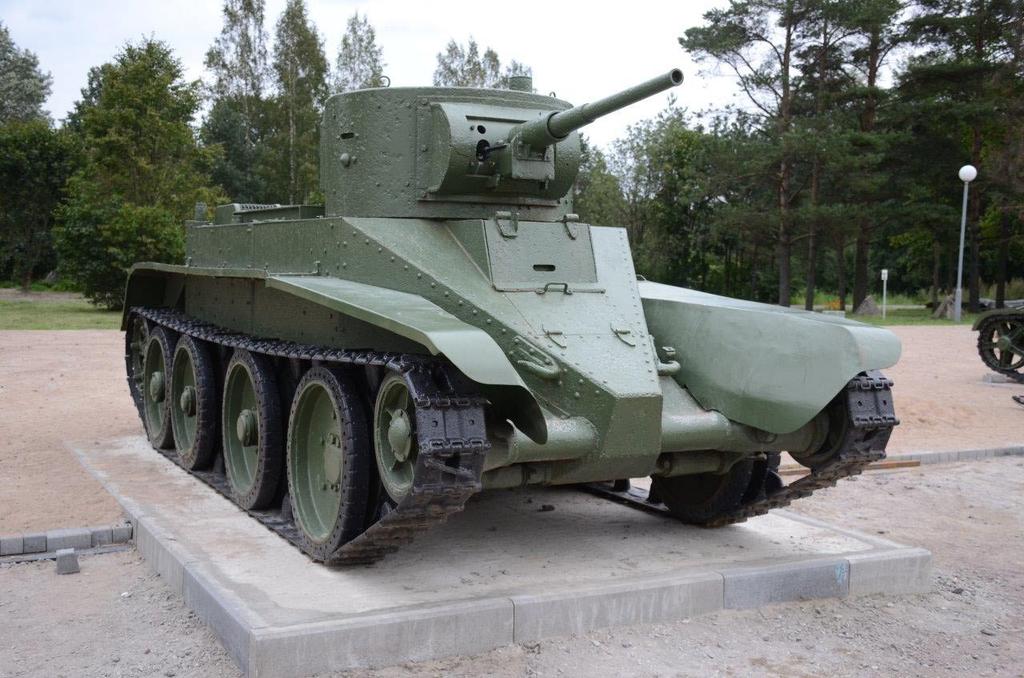 Esa Muikku BT-5 Breakthrough of the Siege of Leningrad Museum, Kirovsk Leningrad Oblast (Russia) This tank was recovered from the Neva