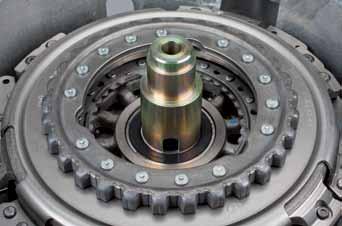 check for corrosion spots to avoid difficulties when pressing on new clutch.
