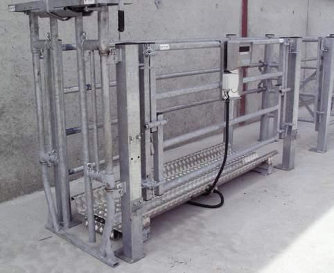 power operation from battery or mains Heavy duty load cells in protected load bars for increased resistance to