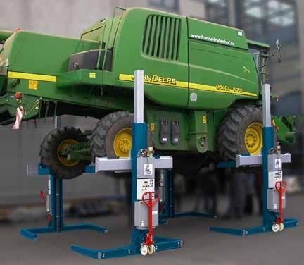 Lifts for trucks MCS MOBILE COLUMN SYSTEM Simple transportation by truck ideal for mobile use due to low column height of 2165 mm Easy location and relocation of columns through integrated roller