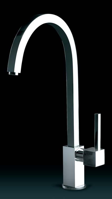 Ref. 16773 Quadro monobloc with swan neck swivel spout and side lever