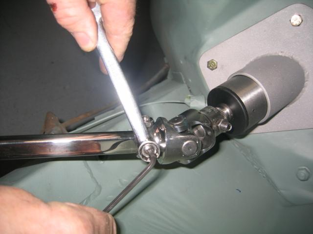 will seat into the shaft preventing slippage. Loctite the set screws before tightening and loctite the jam nuts.