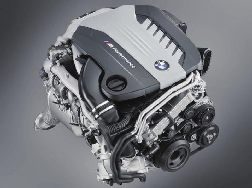 Fig. 9 Mercedes-Benz OM471 engine. Fig. 7 Mercedes-Benz OM654 engine.