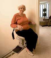 The seat swivel can be manual or powered, as can a fold-up rail if one is required. The footrest is either folded manually, or raised by folding the seat base or pressing a button on the armrest.