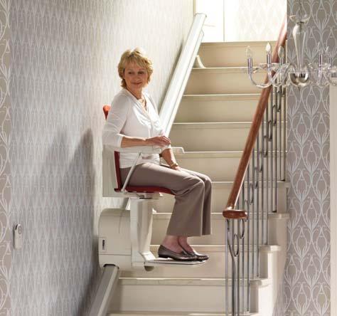 One-step folding Flip up the arms and the seat and footrest follow, folding flat to leave more space on your stairs. 2.