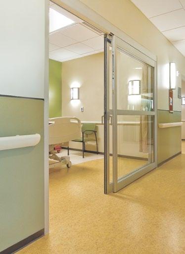 In high traffic areas like ICU/CCU departments, maximizing the clear door opening is particularly important.
