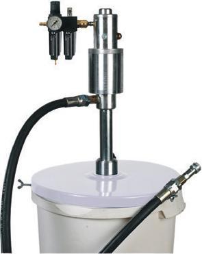 01 GREASE Professional airoperated filler pumps for centralized lubrication suitable for greases of consistency classes up to NLGI 2 for all commercial grease kegs Air-operated filler pumps DPZ-2 for