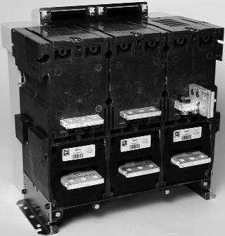 36 Fixed Circuit Breakers May 2003 Fixed Mounted Circuit Breakers Magnum fixed mounted circuit breakers are commonly applied in specialty power distribution enclosures and switchboards manufactured