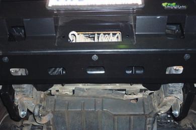Fit protection plate to underneath of bull bar using M8 bolts, spring washers and