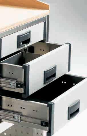 System ALUCA Components Drawer Trim panel made of anodized aluminium profiles Robust ergonomic drawer handles With a lock as an option (can also be retrofitted) With safety latches at both sides Full