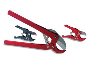 The CD shears feature a special device called Double Jack so that non-rigid pipes