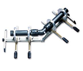 Its special quick release clamps grants a rapid extraction of the pipe once it has