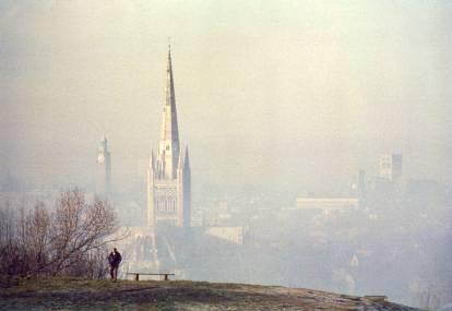 Air quality in Norwich The council monitors air quality: NO 2, PM 10 and SO 2 Three air quality management areas identified in 2003 where it was predicted that the UK objective for annual average NO