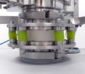Larger diameter PharmaSafe valves can also be operated manually.