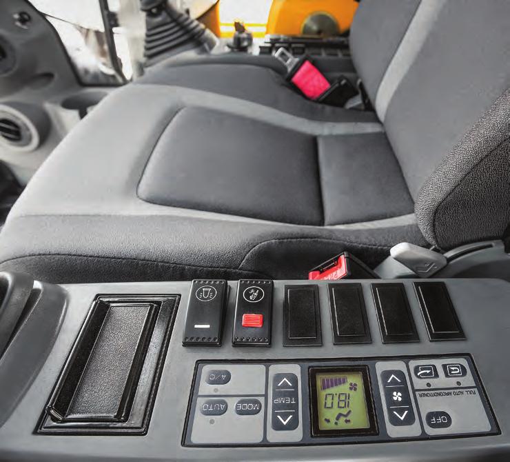 AT HOME IN THE CAB The 925E s oversized cab is spacious and has all the key features to make excavator operation as safe and comfortable as possible, boosting operator efficiency shift after shift.