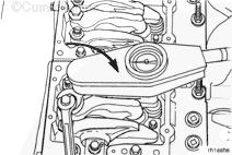 Page 14 of 17 causes chattering during setting, repair the screw and lever as required. Hold the torque wrench in a position that allows the direct view of the dial.