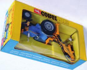 roof, racing number 177, 2 spare wheels in roof rack, in the original blue and yellow window box (VG-NM- BVG) 150-200 Lot 1628 Lot 1629 1629 Corgi Toys, 69, Massey Ferguson 165 tractor and shovel,