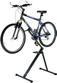 bikes» Can be mounted permanently Dimensions Tire Wells BC-9411 36 L x 35 W x 29 H (6) 2 W x 25-3/4 H 18 lbs Everhold Bicycle Work Stand The Everhold work stand suspends a bicycle up to 65 lbs for