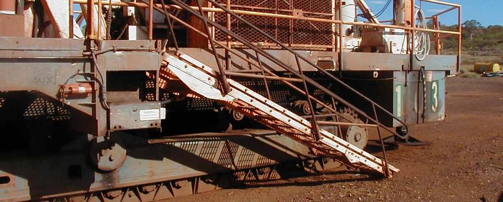 The stairway operation is electro-hydraulically controlled. When the drill rig is operational or mobile the Model VHS is retracted to the horizontal position.