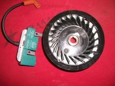 b. Flywheels with broken fins must be replaced. c. Stock, unaltered flywheel key is required. No offset keyways allowed. d. Can use Briggs part number 691736 flat washer under flywheel nut.