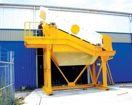 UPM model The UPM model is the culmination of extensive field experience with this long standing industry standard declined vibrating screen.