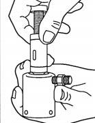 Unscrew the oil chamber from the fluid cylinder on the pump body assembly. (Fig.43) 5.