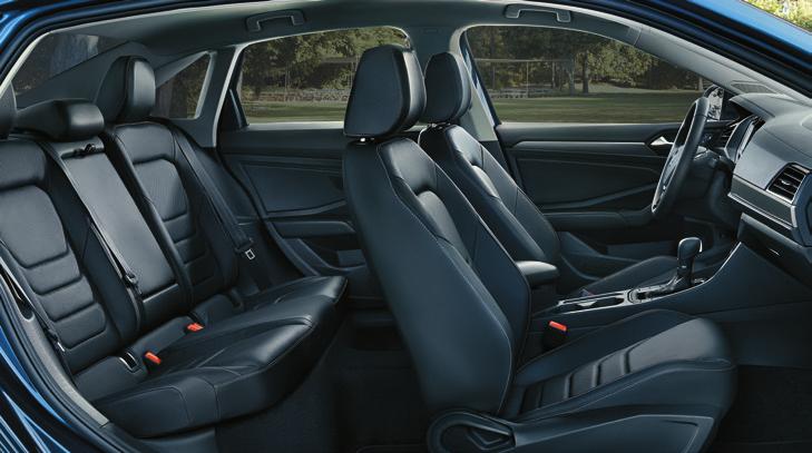 R-Line Ventilated leather seating surfaces The available R-Line trim gives the Jetta a sportier look, from the front