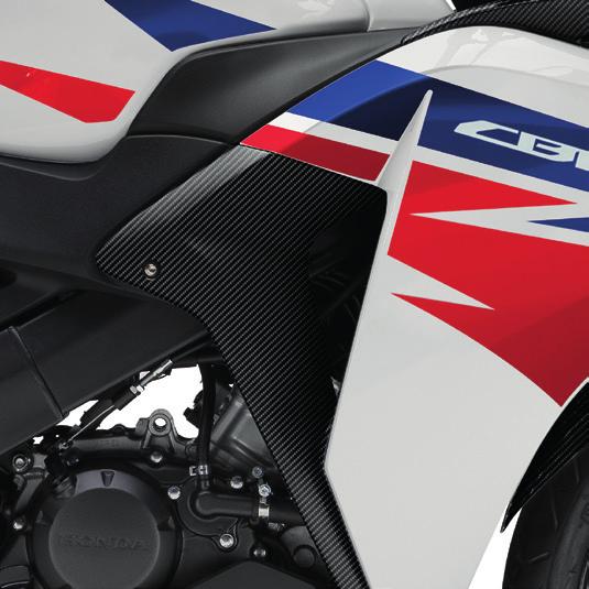 The set includes left and right fairing top panels and left, right and centre fuel tank panels.