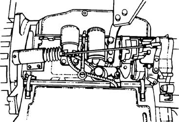 November 2016 Maintenance Manual Quarterly Maintenance Procedures All other engine models: Kubota Z482-E Low rpm idle adjustment: 1 Loosen the lock nut on the low idle adjustment screw.