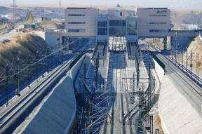 mile line (Madrid- Valladolid) Scope of improvements Restored electrification,
