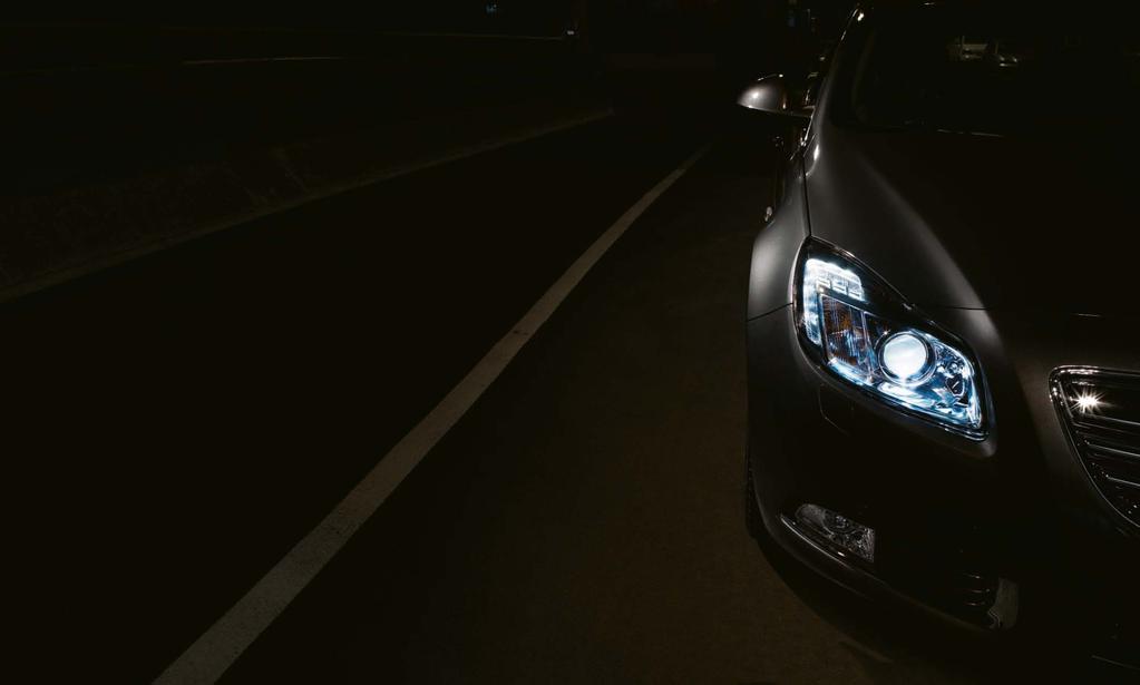Bi-Xenon Adaptive Forward Lighting (AFL). Night driving has always had the potential to generate stress.