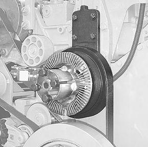 C C 3 0 C O O I N G Fan Clutch The cooling fan is not mounted to an engine shaft, but to a Horton magnetic fan clutch which engages only when the Vision s Multiplex system provides it 12 volt current.