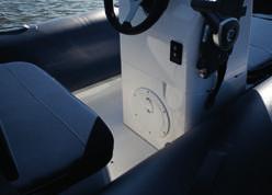 drain system Tough raised rubbing strake Oars and oar stowage 3 towing bow rings 4 built-in davit