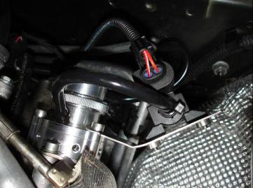 the included spool. The lengths you cut and use will be based on where in the engine bay you have chosen to mount the solenoid as it may not be mounted as we have done so above.