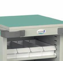 patient trays Lockable hinged door/s Trays supported on adjustable shelves Tray