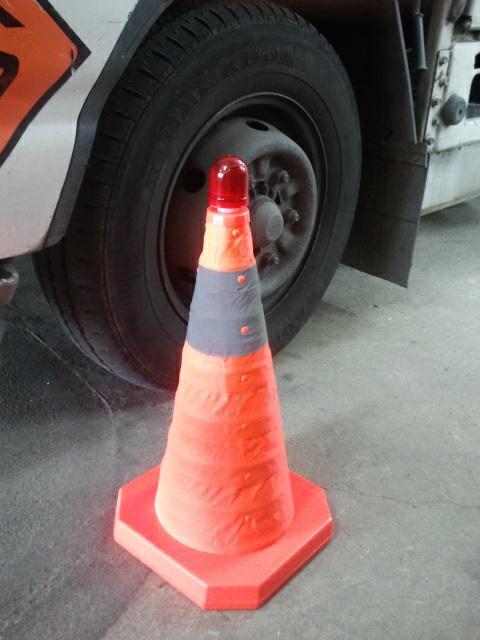 GST Collapsible Road Cone (450mm) Ideal for situations where you have little room for storing your road cones. 450mm High when erected 300x300x50mm approximately in size when collapsed.