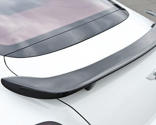 Aerodynamics in Carbon rear spoiler in clear-coated Carbon