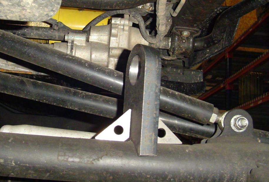 weld all the way around its contact points with the axle tube as shown below. Then weld on the two gussets to give it lateral support. Apply a durable finish of your choice.