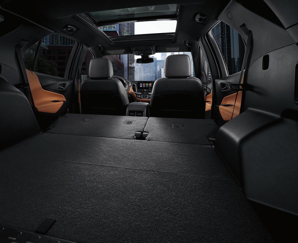 VERSATILITY UP TO 63.5 CU. FT. OF CARGO SPACE. When you need to transport larger items, Equinox excels. With the rear seats folded, a virtually flat load floor is created with up to 63.
