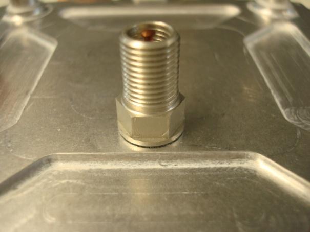 cap boss (middle) Schrader valve