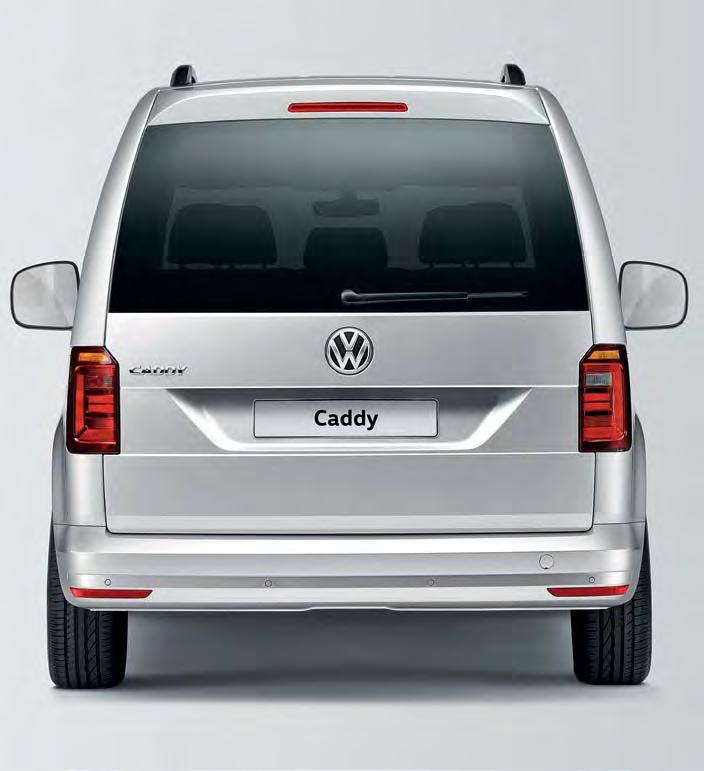 06 06 Tinted tail lights. They add a distinctive flair, and lend the new tailgate a bold character.