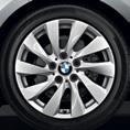 3 = Run-flat tyres available. FOC on M140i replacing standard High-Grip technology tyres.