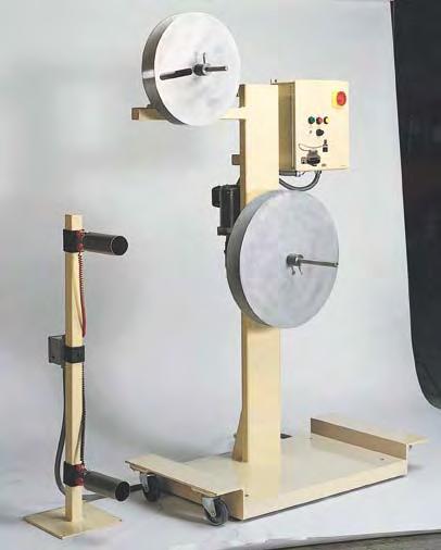 As the unwind model, the machine has a variable speed antenna type loop controller to smoothly payout your material, maintaining a predetermined loop of stock.