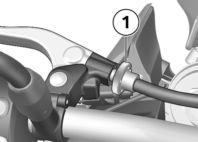 9 130 z Maintenance If clutch pedal free play is outside tolerance: Adjusting clutch lever play ( 130). Adjusting clutch lever play To increase clutch play: turn the screw 1 into handlebar fitting.