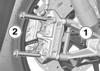 Radial brake calipers on the axle adapter Removing rear wheel Raise motorcycle, preferably with a BMW Motorrad rearwheel