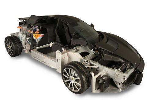 production Lotus Range Extender forms part of the Lotus Engineering series hybrid drivetrain, which is displayed in the cutaway hybrid Evora 414Evolution exhibit along with the new intelligent
