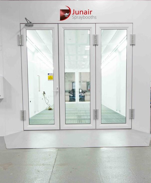 less space within the bodyshop. Corner doors and sliding doors can also be provided where space is at a premium.